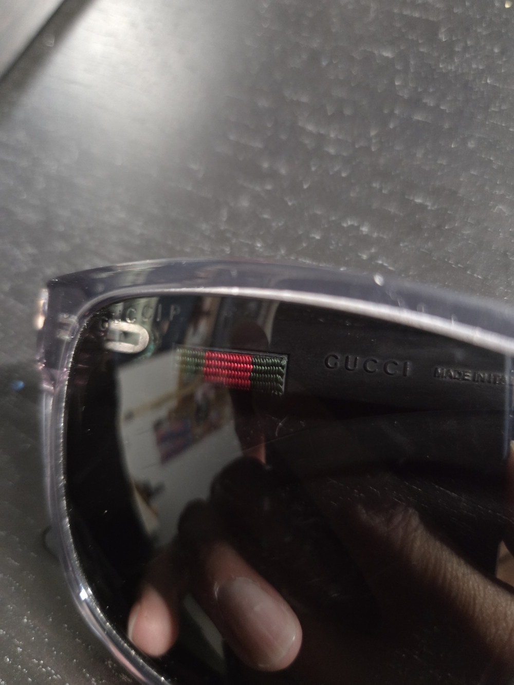 Gucci Black Sunglasses with Red & Green Stripe Accent - Picture 2 of 6